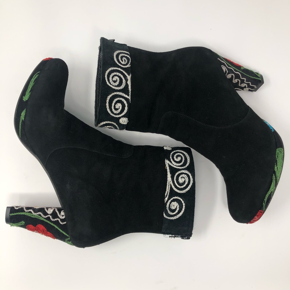 Artemis Colette Embroidered Booties sz 39 - Picture 2 of 5
